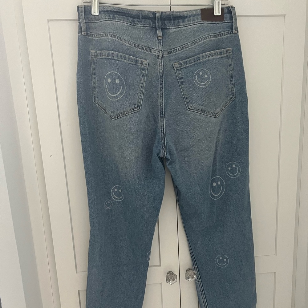 HOLLISTER - SMILEY FACE Distressed Ultra High Rise Mama blue JEANS - 9R - 29